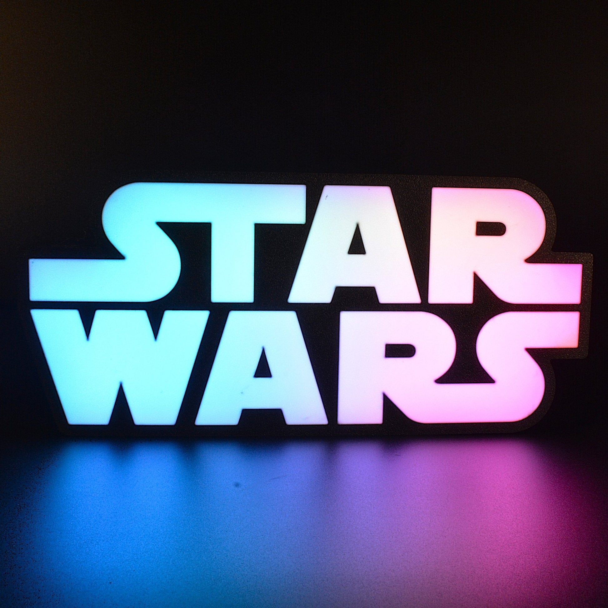 Lampe LED RGB Logo Star Wars. Décoration lumineuse pour la maison, chambre, salle de jeux, bureau, setup gaming, chambre d'enfant. Connection Usb C. - Lampe LED RGB Star Wars - Chroma Craft - Lampe LED